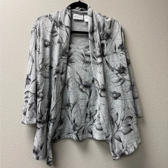 Alfred Dunner Gray Floral 2pc Cardigan Tank Set L Stretch - Picture 2 of 8